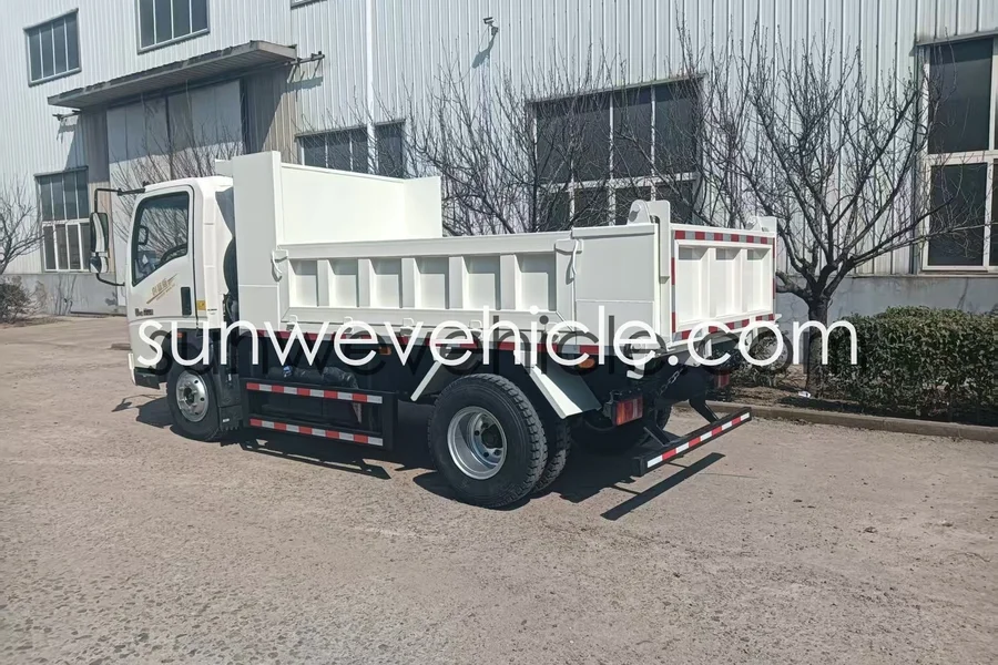 HOWO 4X2 5-Ton Dump Truck White 1880 Single Row