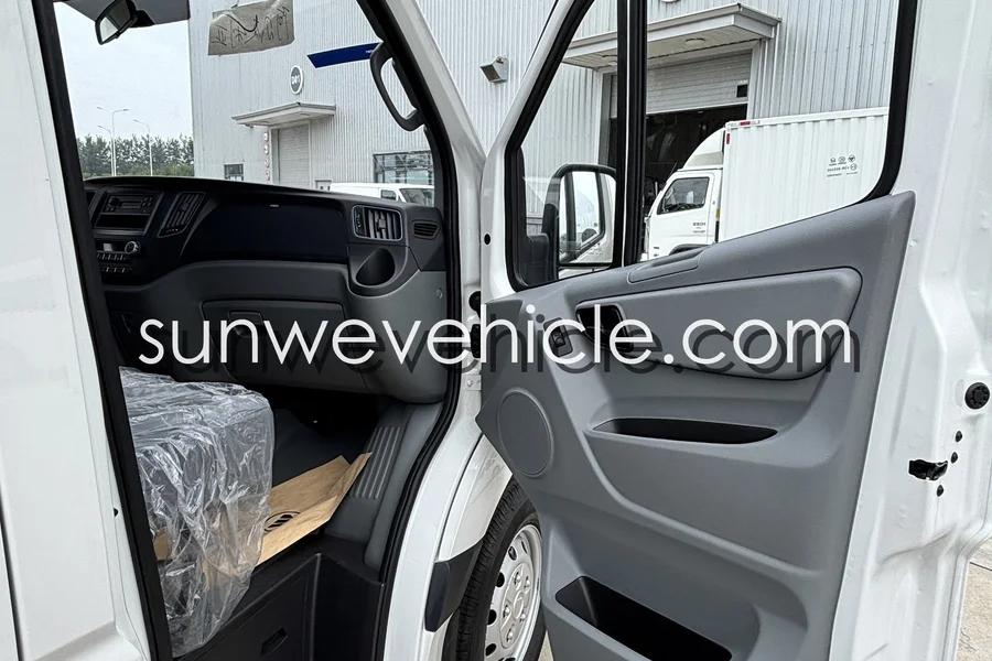 FOTON TOANO Cargo Van