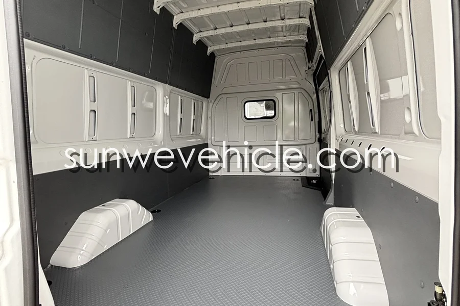 FOTON TOANO Cargo Van