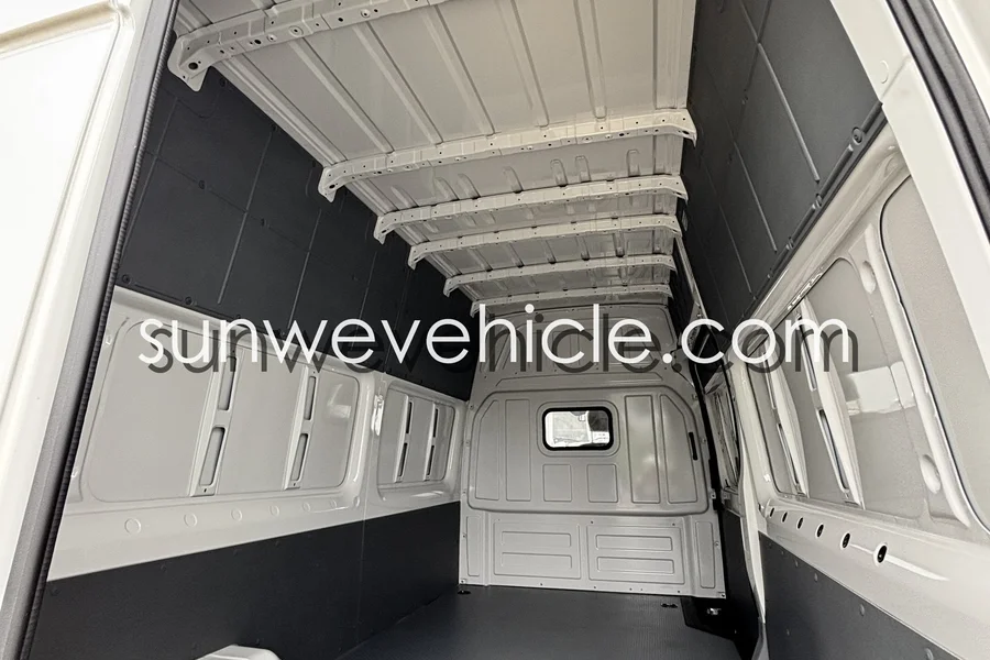 FOTON TOANO Cargo Van