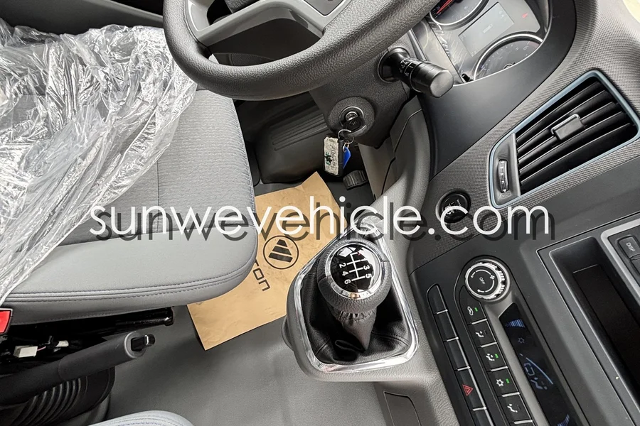 FOTON TOANO Cargo Van