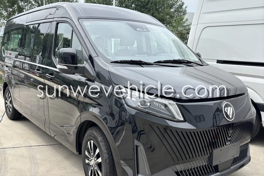 FOTON Black TOANO Truck
