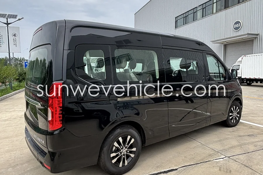 FOTON Black TOANO Truck