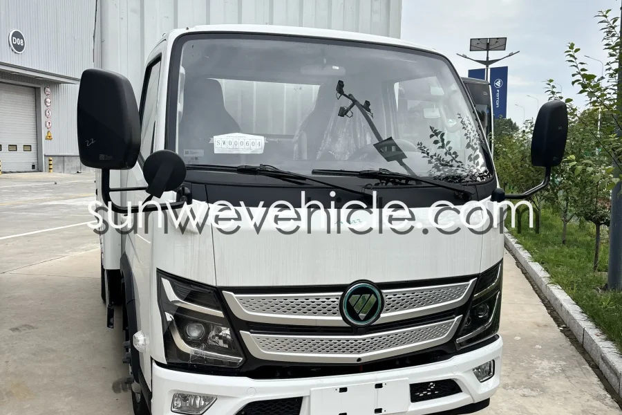 FOTON AUMARK Small Box Truck