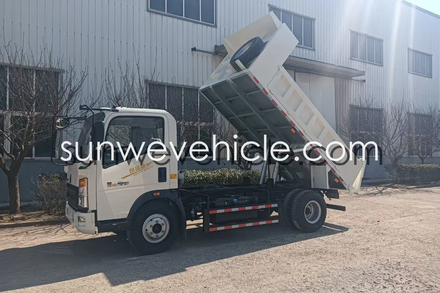HOWO 4X2 5-Ton Dump Truck White 1880 Single Row