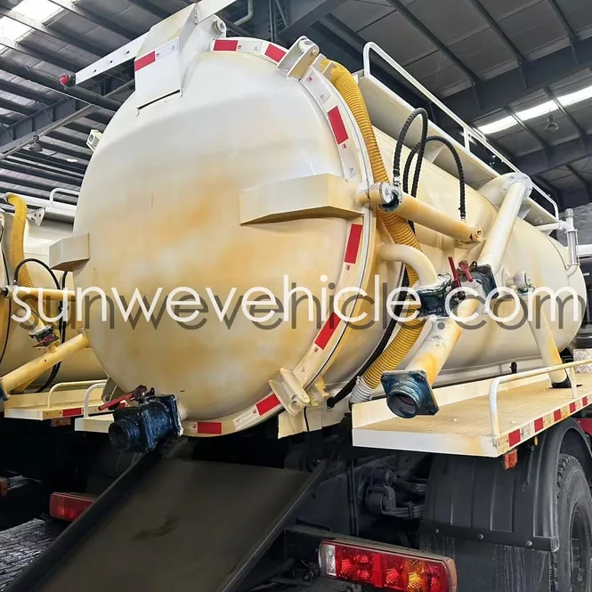 BEIBEN 4×2 10m³ 10000L Sewage Suction Truck